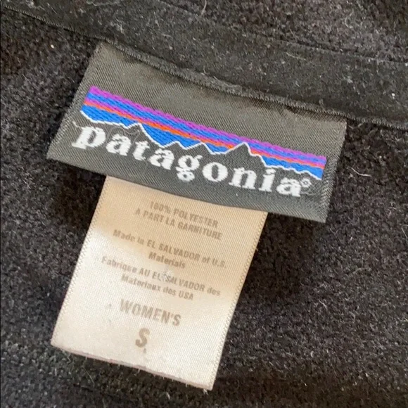 Patagonia Women's Synchilla® Windproof Jacket - Picture 2 of 3